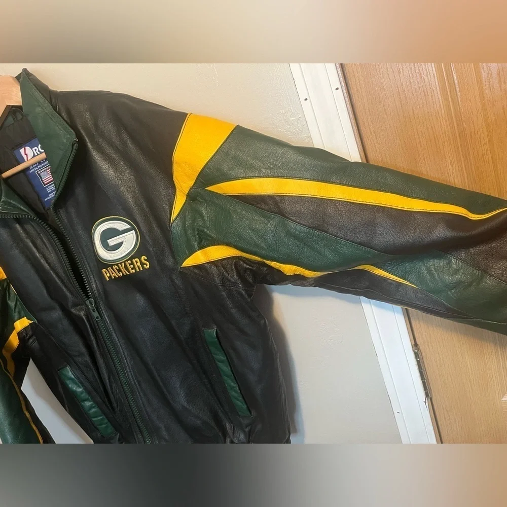 Vintage 90s Green Bay Packers Pro Player Leather Black Jacket Size Medium Rare
